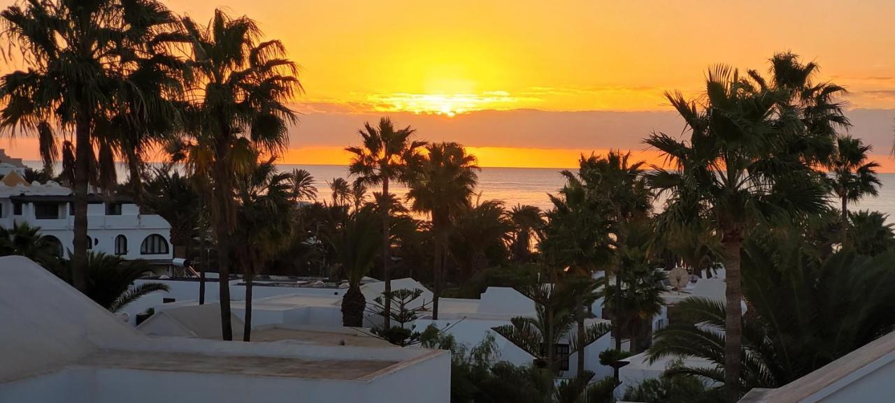 Ferienwohnung Casahost Bastian Boutique II Seaview Costa Teguise Exterior foto